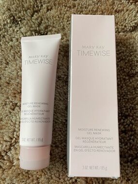 Mary Kay TimeWise Moisture Renewing Gel Mask - Pale Pink Packaging